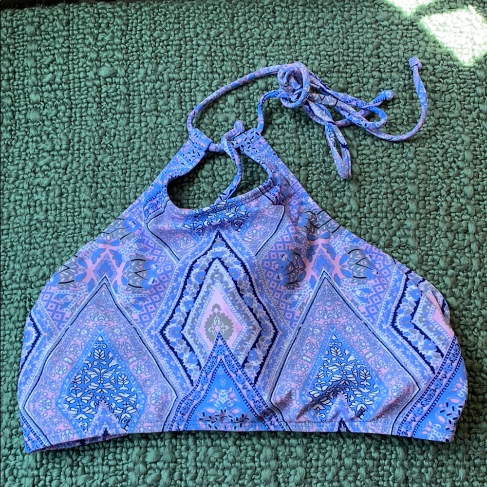 Bathing suit